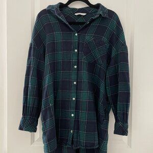 Stradivarius Plaid Button-Up Shirt - Size Medium